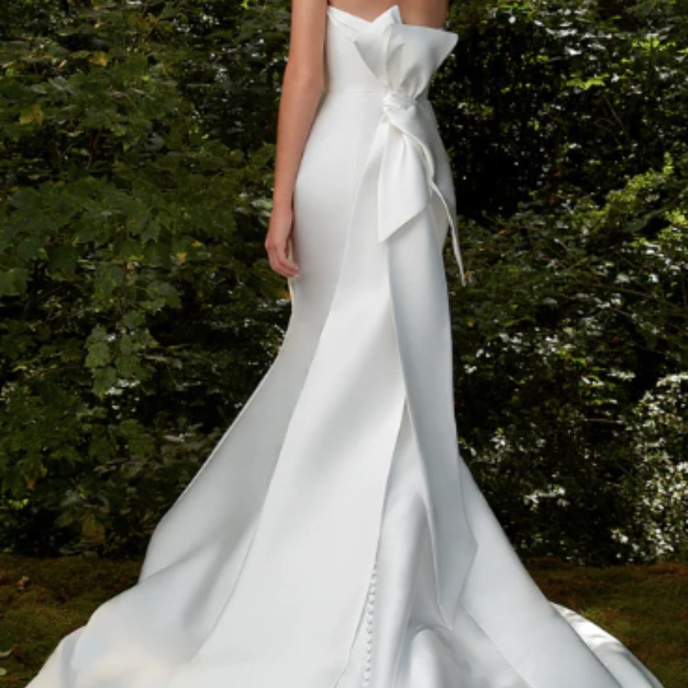 Anne Barge Bisous Wedding Dress with Bow